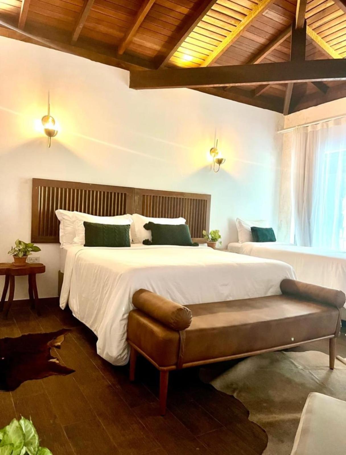 Pantai Secret Place Hotel
